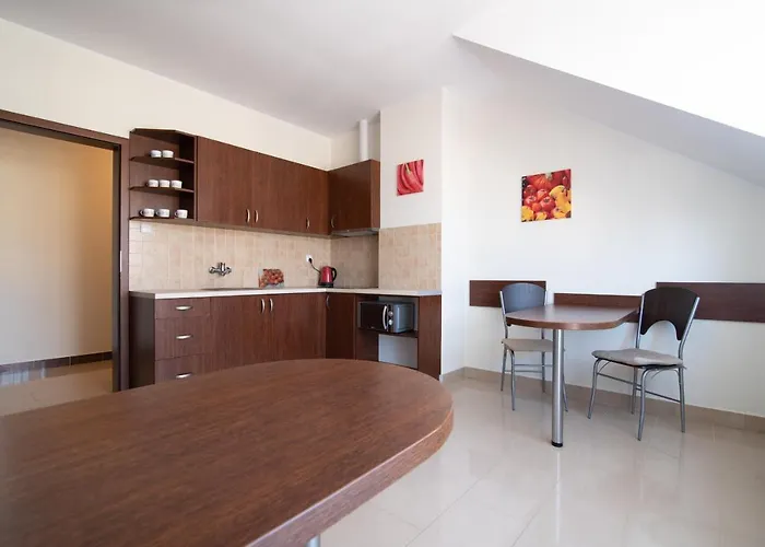 Alga منزل للإقامة